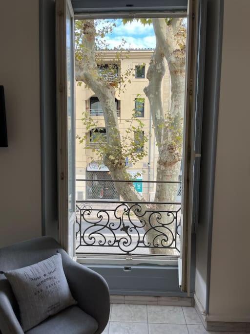 Appartement En Centre Ville, Wifi Et Tram Montpellier Luaran gambar