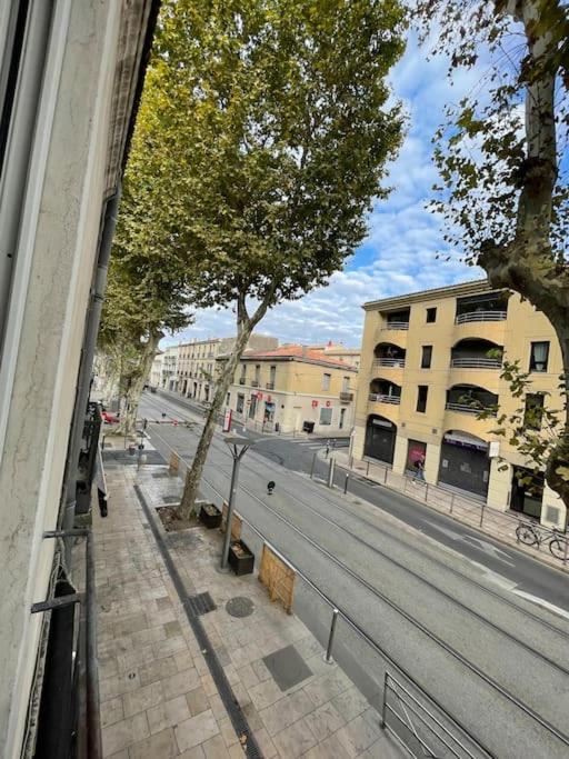 Appartement En Centre Ville, Wifi Et Tram Montpellier Luaran gambar